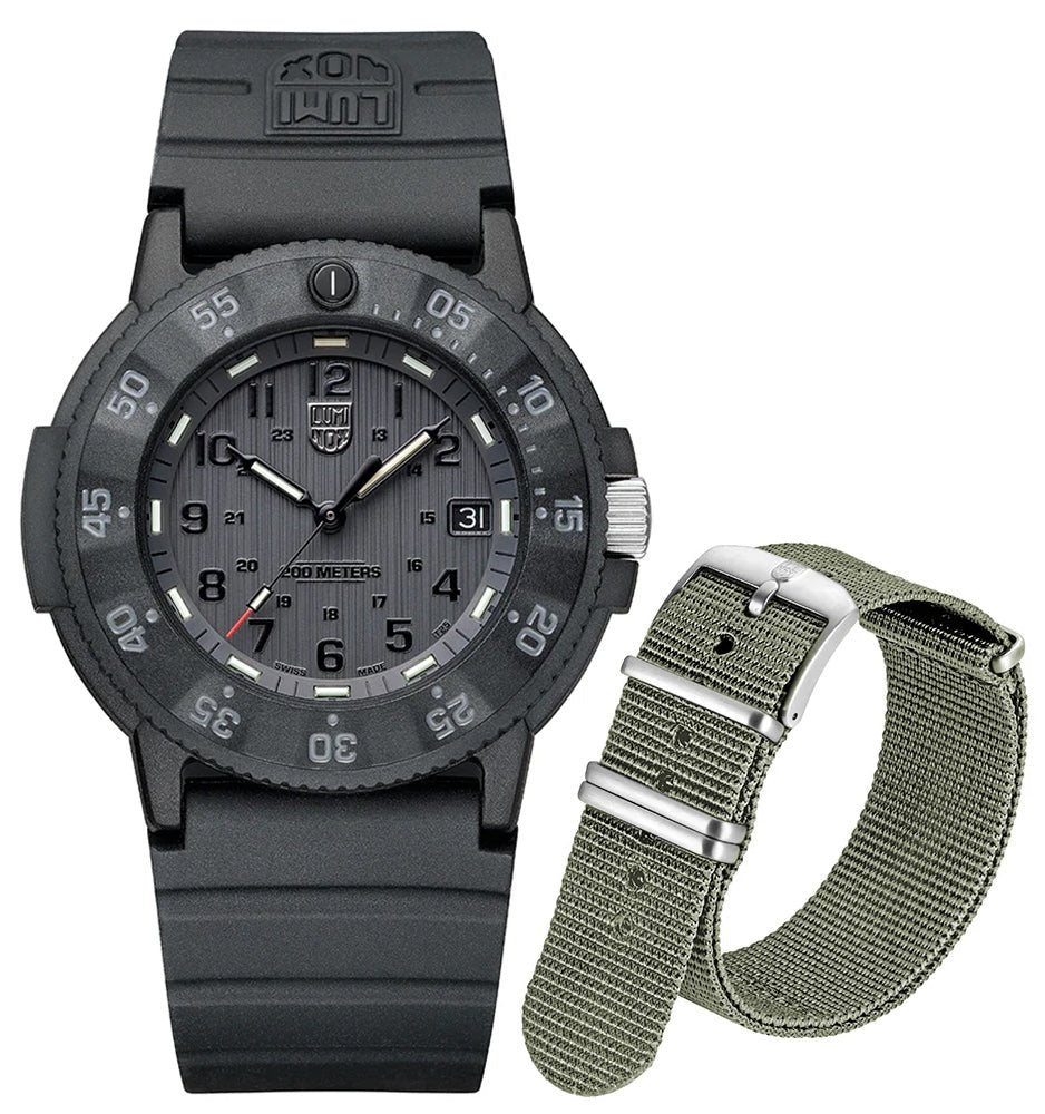 Limited Edition Luminox Original Navy SEAL CARBONOX Black Dial Rubber Strap Interchangeable Green NATO Strap Date Divers Quartz Mens Watch XS.3001.EVO.A.SET - WAB - Shipping Dept.