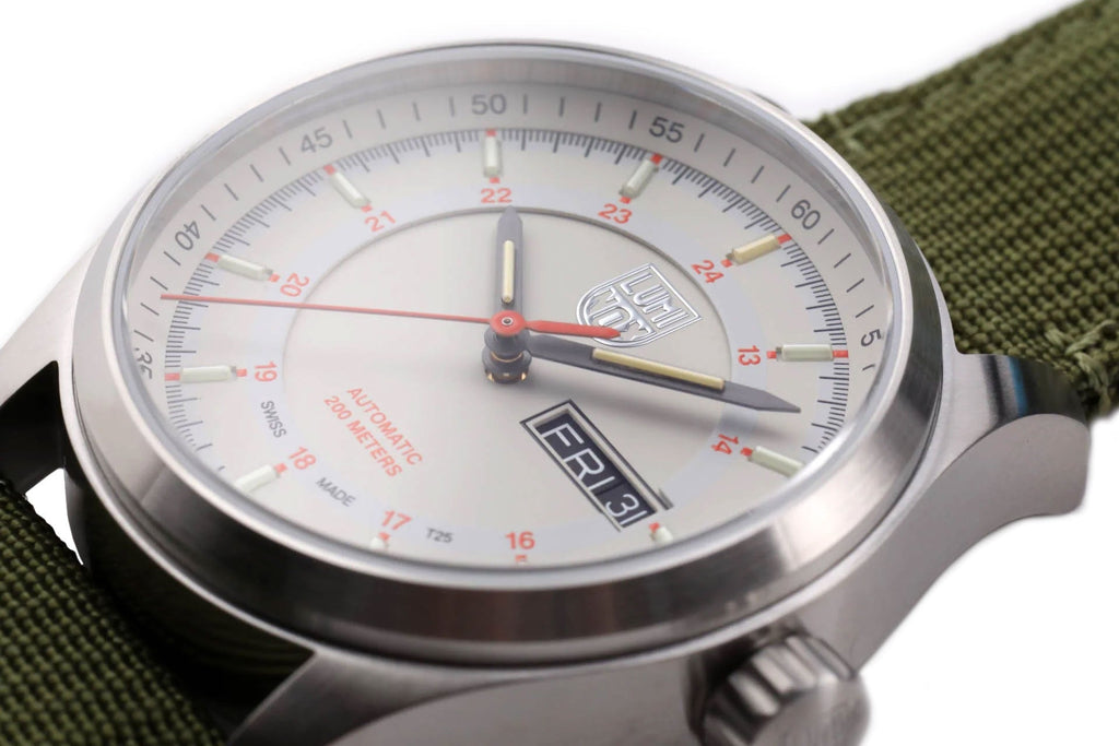 Luminox Atacama Field Automatic Stainless Steel Ivory Dial Green Texti