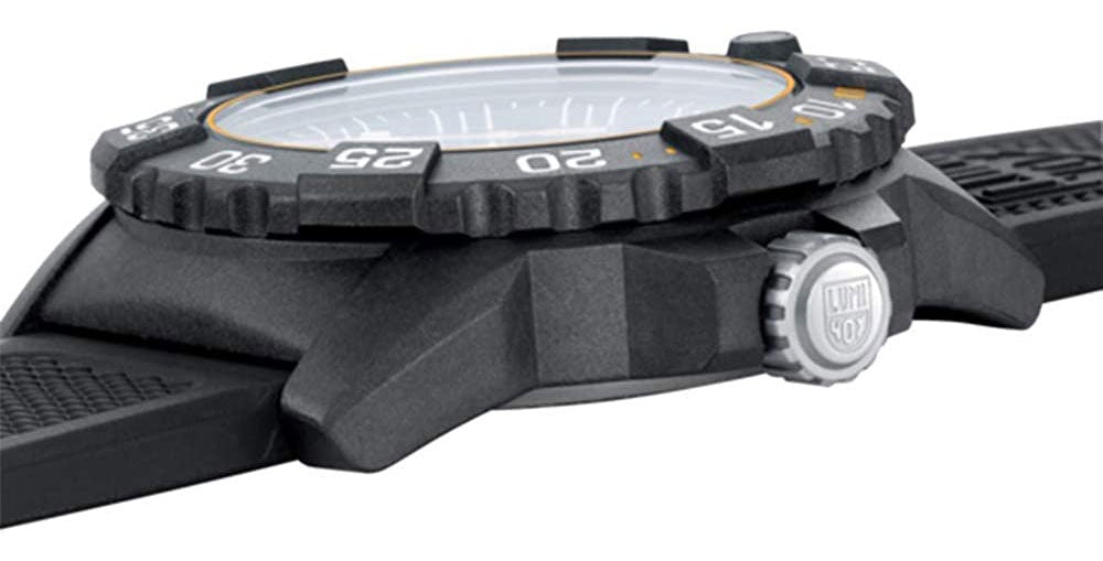 Nsf Luminox Navy Seal 3500 Price Luminox Navy Seal CARBONOX Black